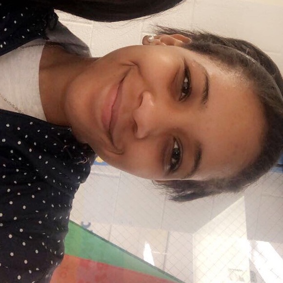 Meet your Posher, Jolie - Picture 1 of 1